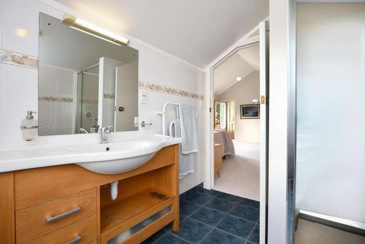 559 Taurau Valley Road Manutuke_16