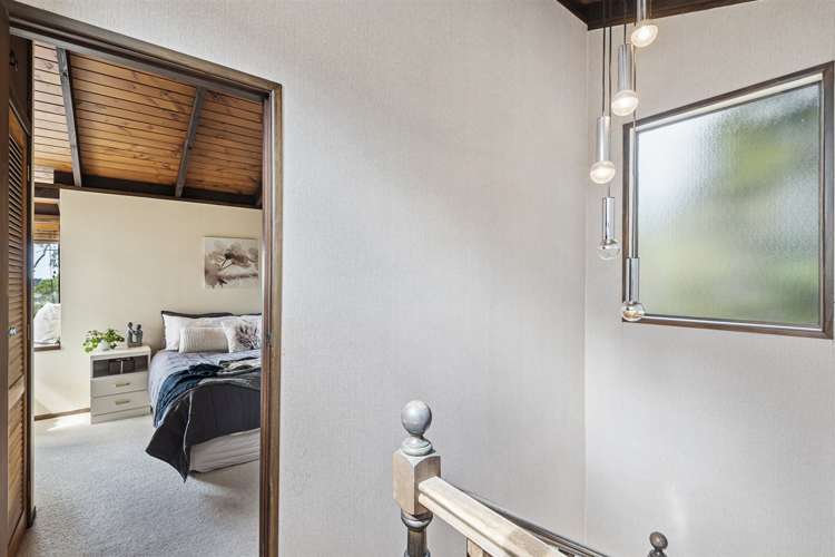 21 Longfellow Parade Glen Eden_25