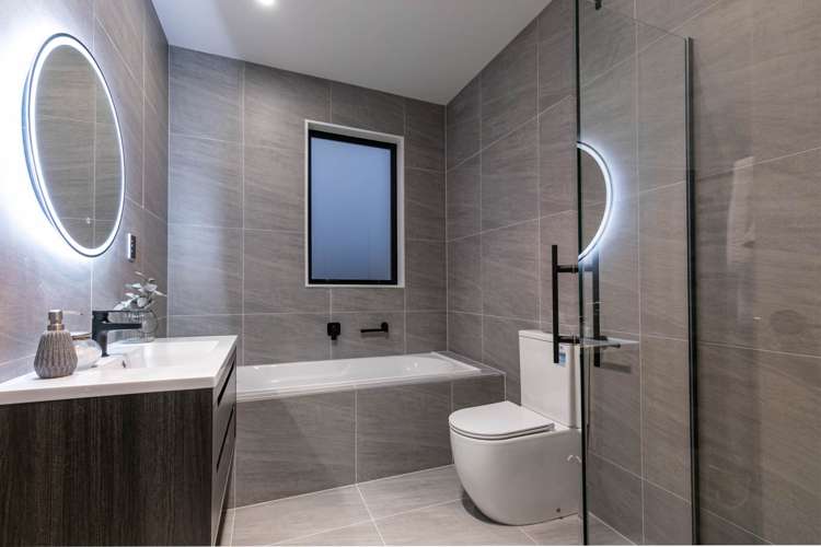 15 Puruatanga Road Wainui_10