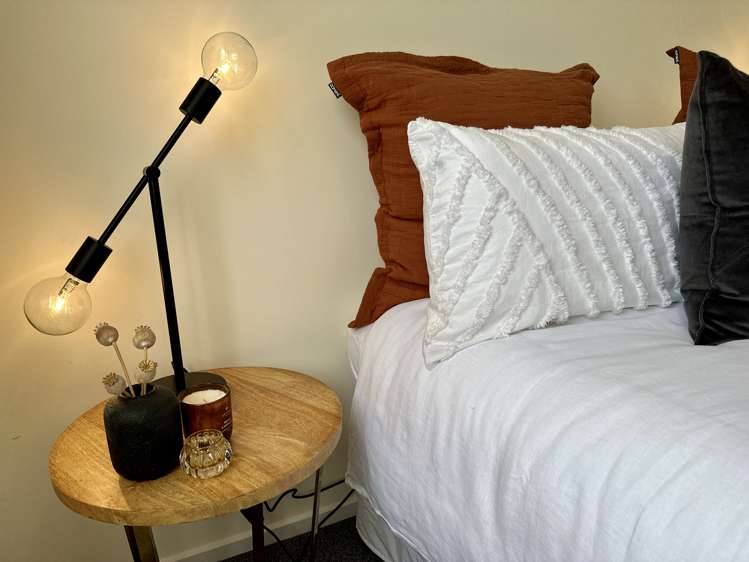 8 Chatham Rise Seaward Bush_32