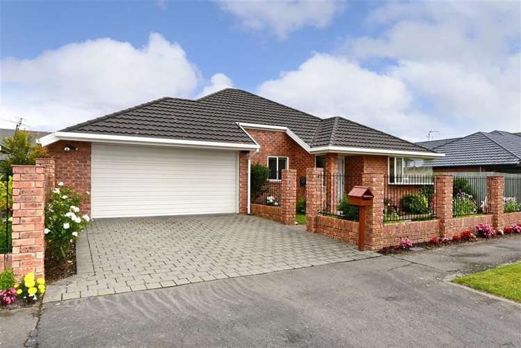 2/70 Brigham Drive Halswell_0