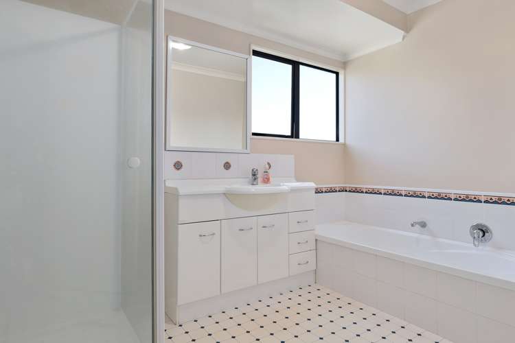 59 Cairns Crescent Rototuna_11