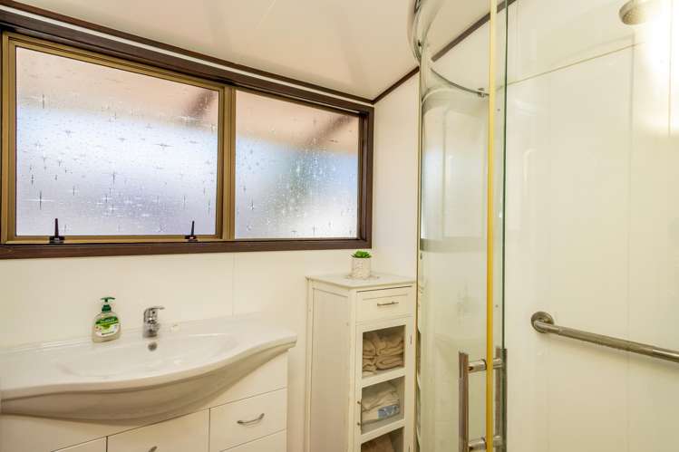 37 Adamson Drive Arrowtown_10