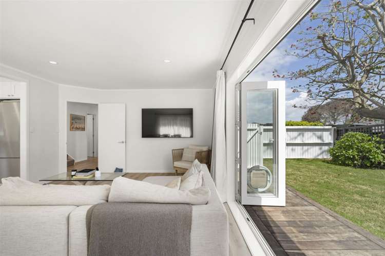 2/6 Marsh Avenue Forrest Hill_9