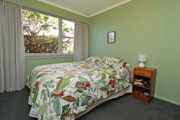 42 Maudes Road Deborah_11