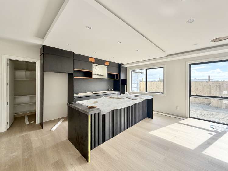 389 Te Taruna Drive_2