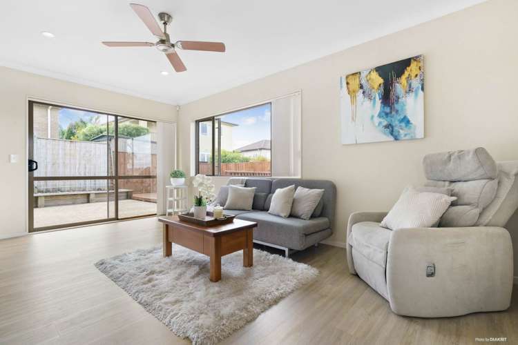 25 Chateau Rise Flat Bush_4