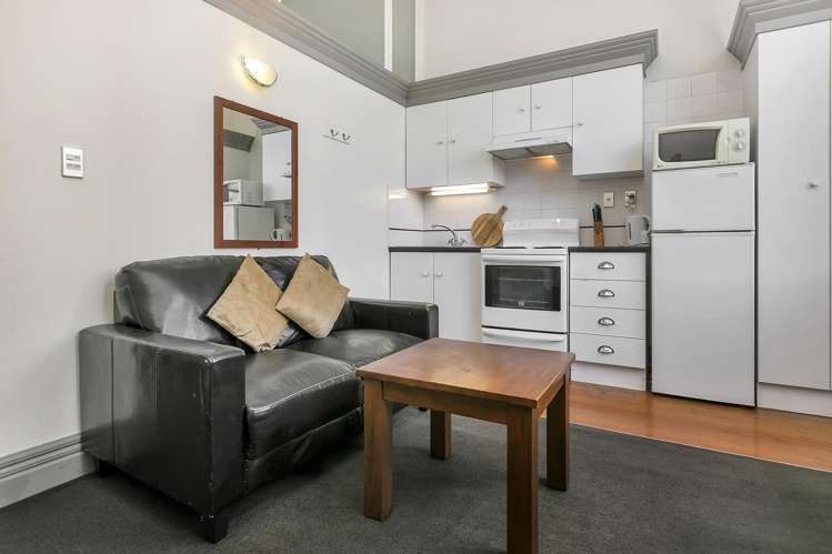 210/15-31 Wellesley Street Auckland Central_2