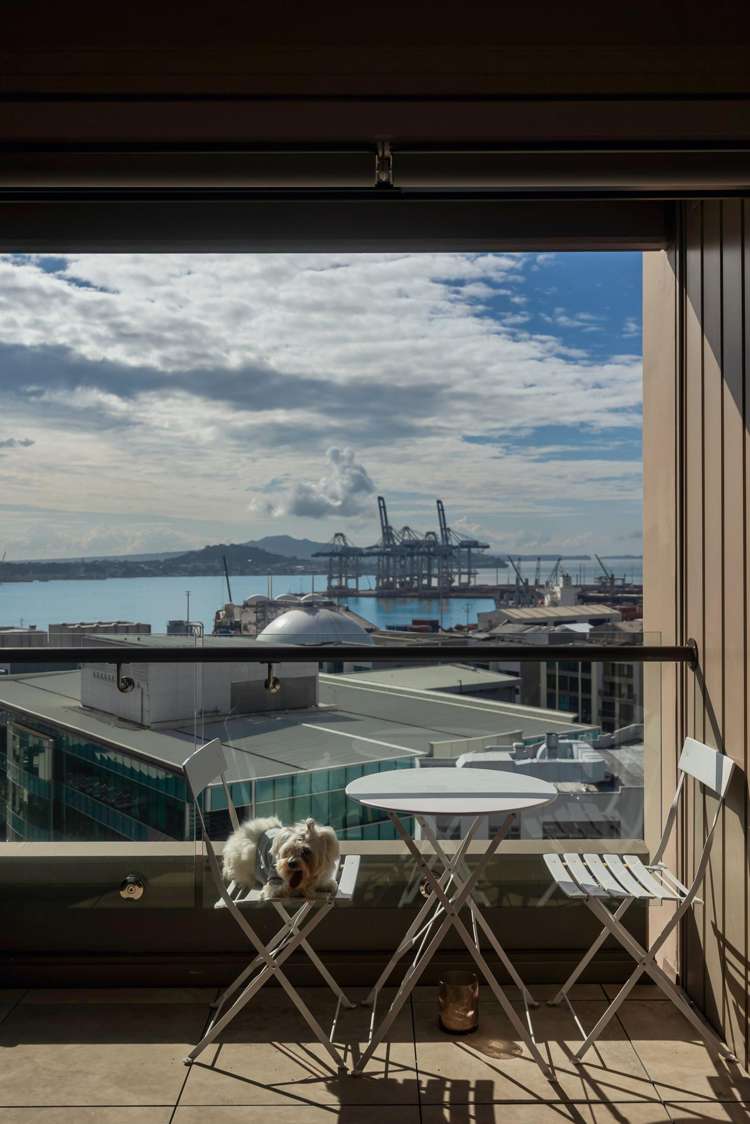 1303/47 Beach Road Auckland Central_12