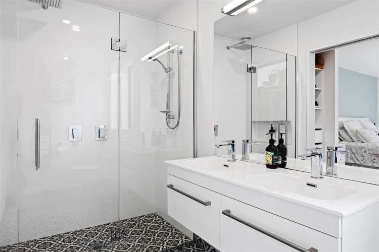 24 Eleanor Lane Casebrook_18