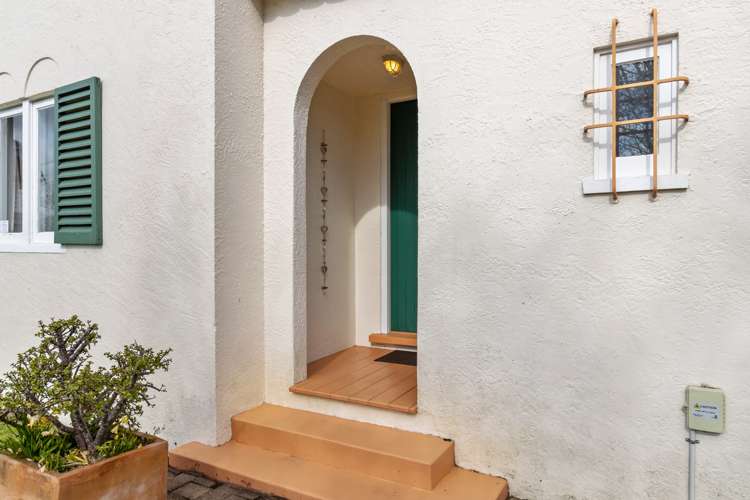 15 Bell Street Hamilton East_24