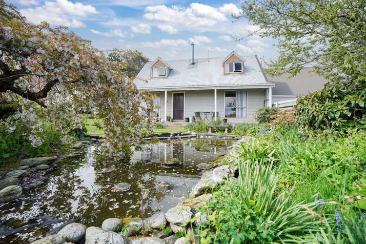 567 Kennington Waimatua Road_0