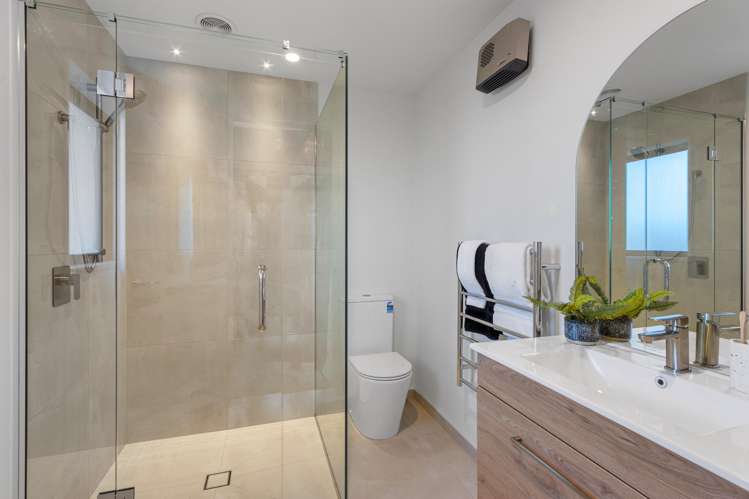 61 Whitehorn Drive Lincoln_7