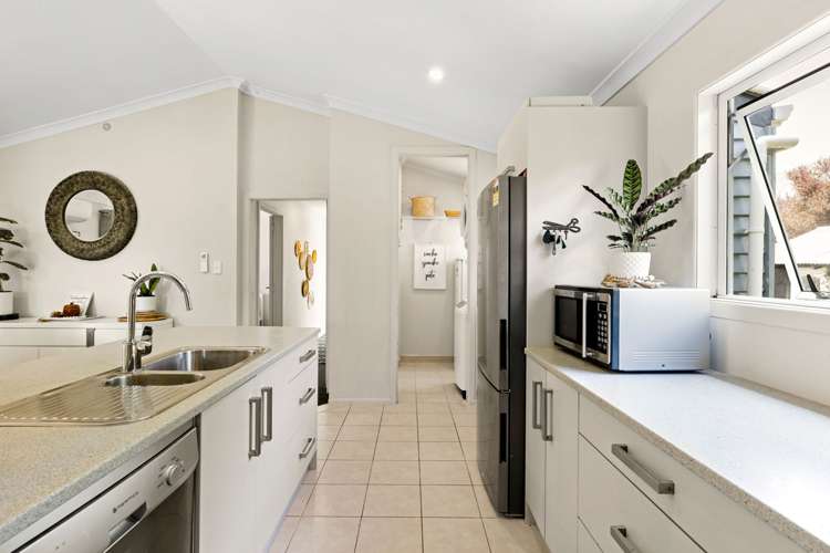 5 Balloch Street Fairfield_7