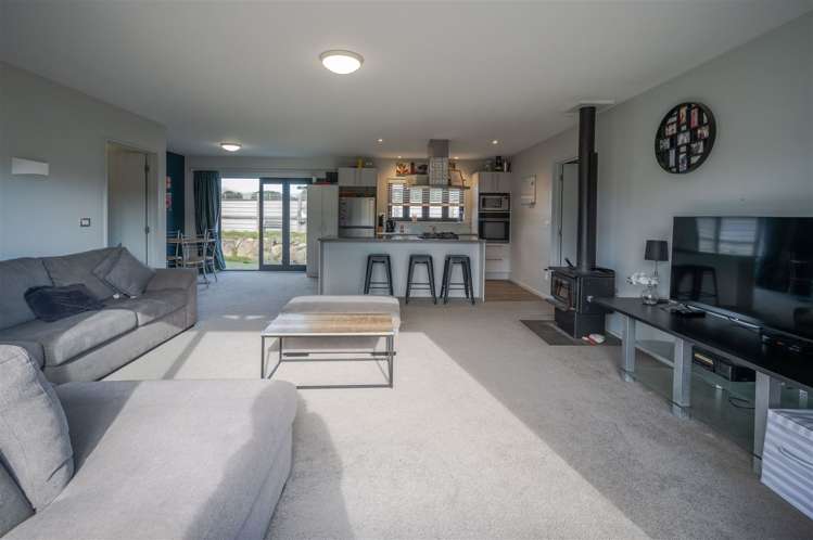 13 Monarch Drive Robinsons Bay_9