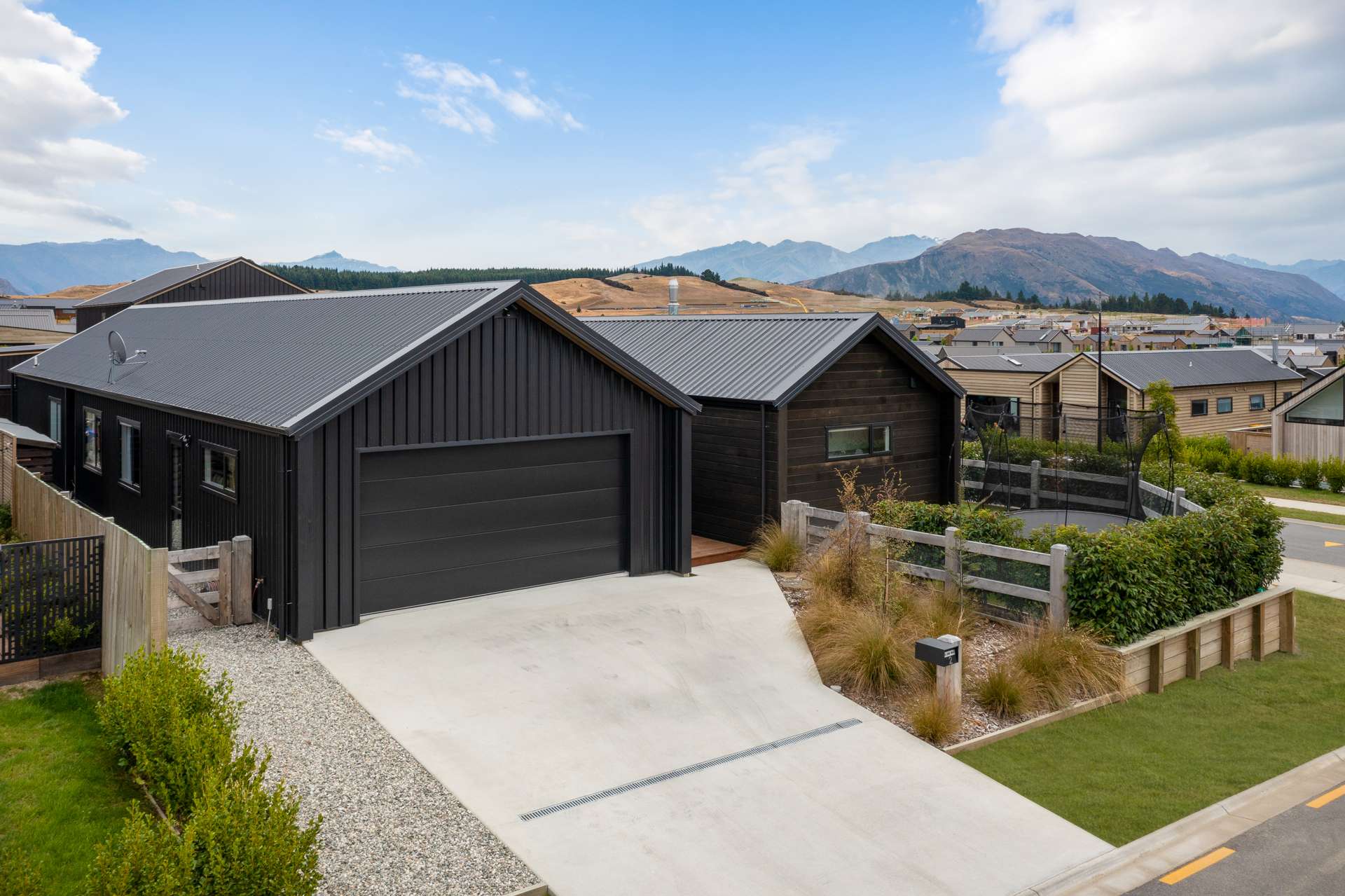 2 Courthill Lane Wanaka_0