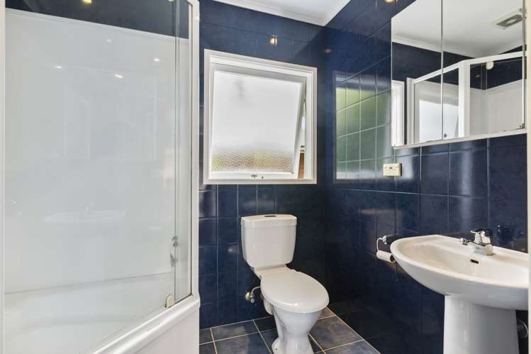 77 Buscomb Avenue Henderson_10