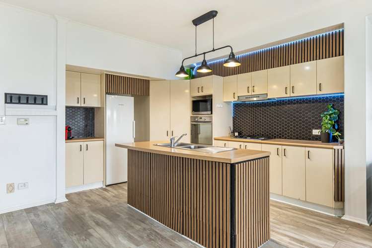 8 Quarter Deck Lane Gulf Harbour_7