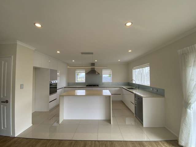 2/413 Richardson Road Mount Roskill_1