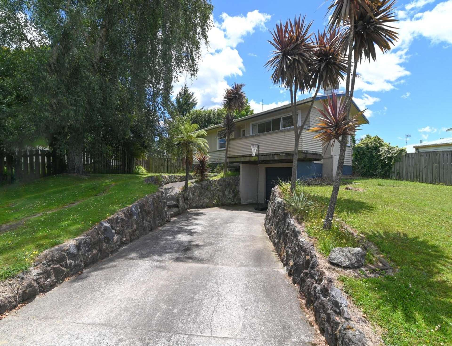 3 Homedale Street Pukehangi_0