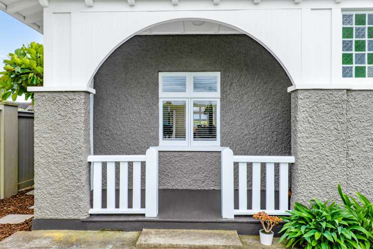 30 Wallace Place Westown_2