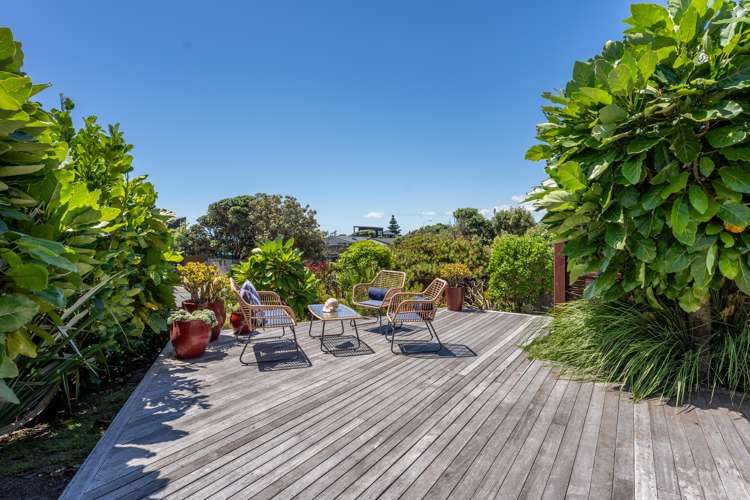 16 Ara Kuaka Waikanae Beach_18