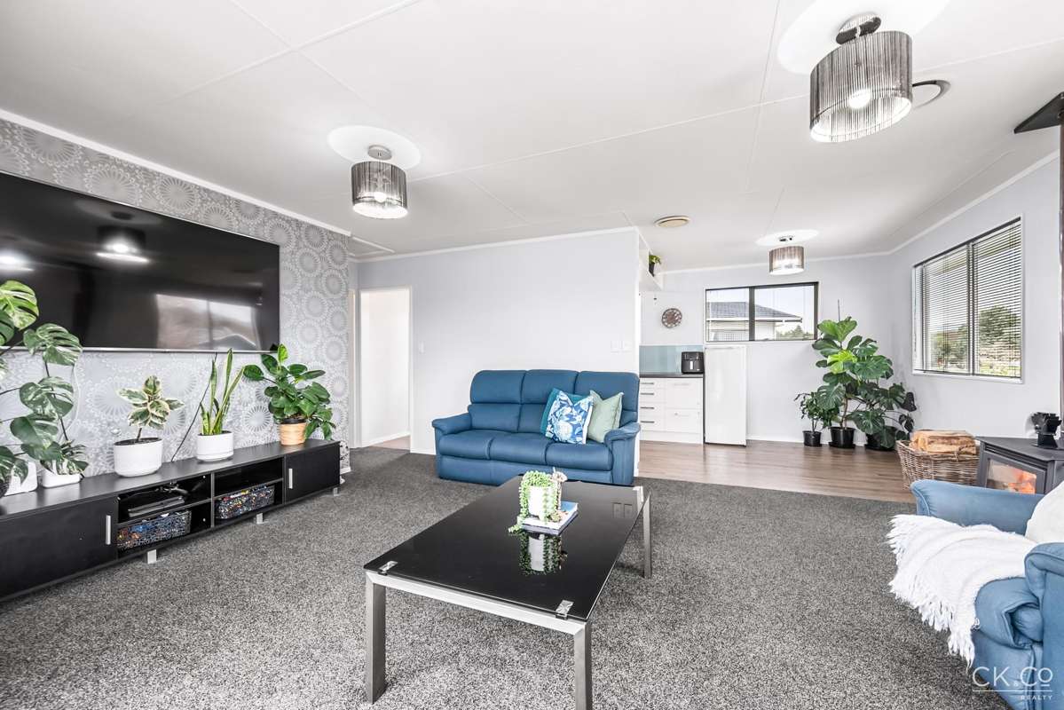 156 California Drive Totara Park_0