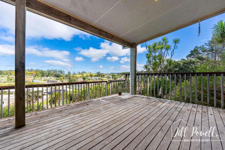 13 Moana Road Tinopai_25