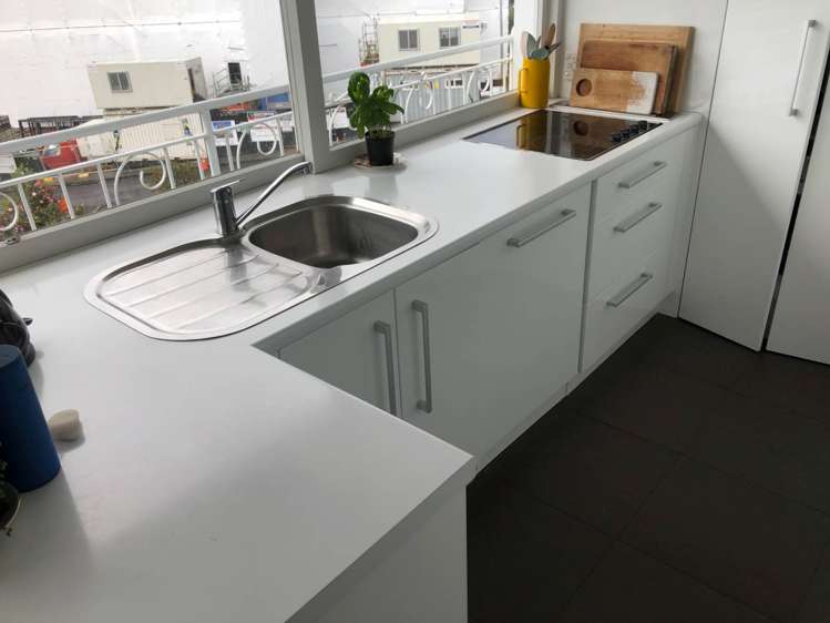 10/32 Coates Avenue Orakei_6