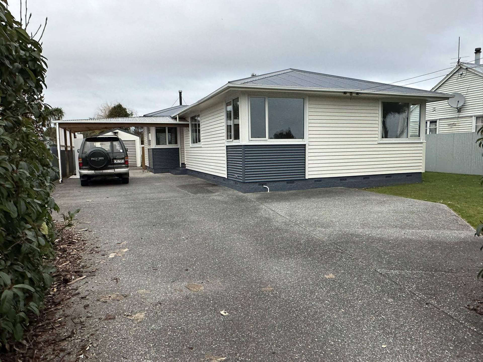 120-124 Hoffman Street Hokitika_0