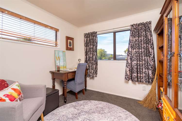 108 Eddystone Street Kaitangata_12