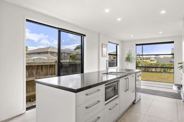 6 Tomairangi Crescent Pukekohe_3