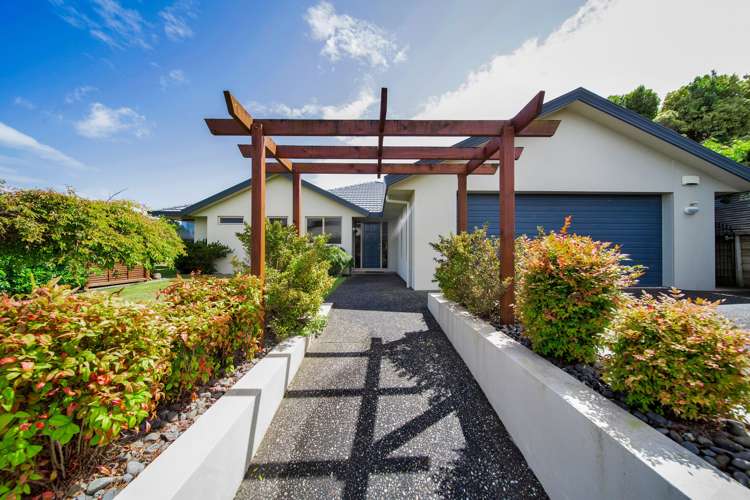 2 Orlando Close Frankleigh Park_0