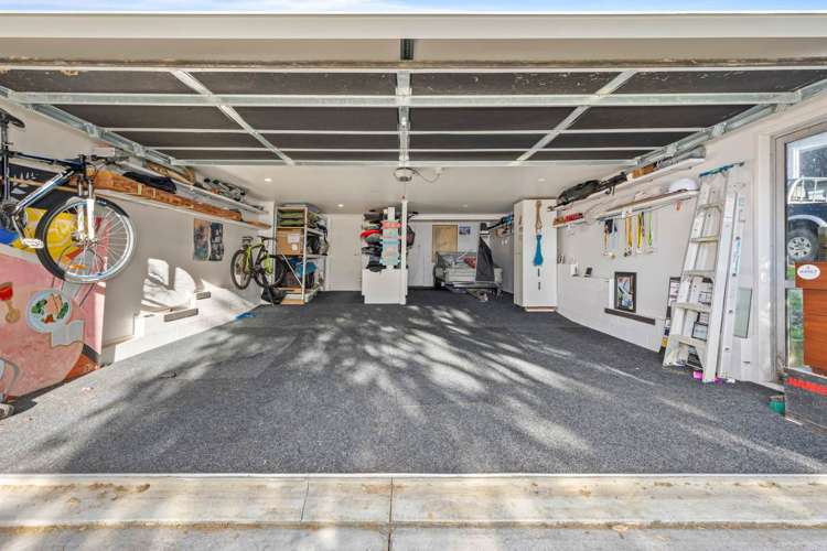 14 Gilshennan Valley Red Beach_16