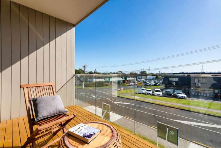 1/16 Binsted Raod New Lynn_14