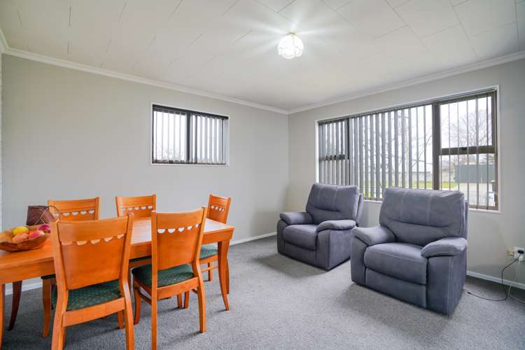 8 Myers Street Waikiwi_12