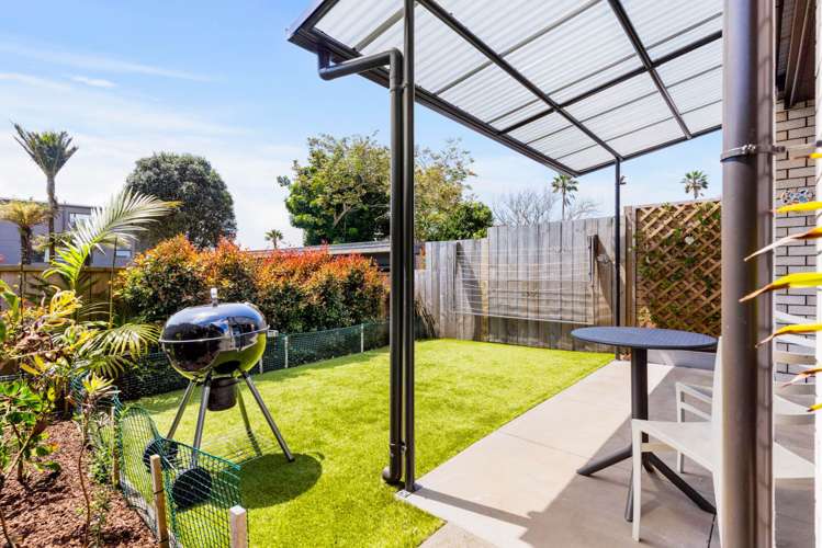 7 Manahi Lane Panmure_17