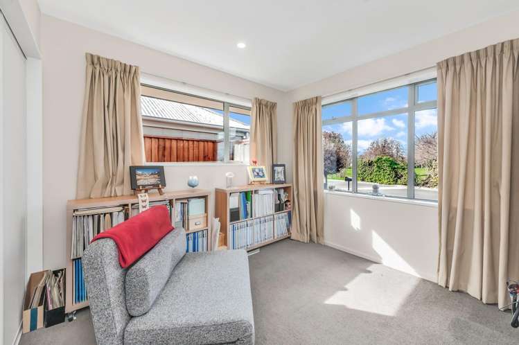 16 Venerable Terrace Yaldhurst_16