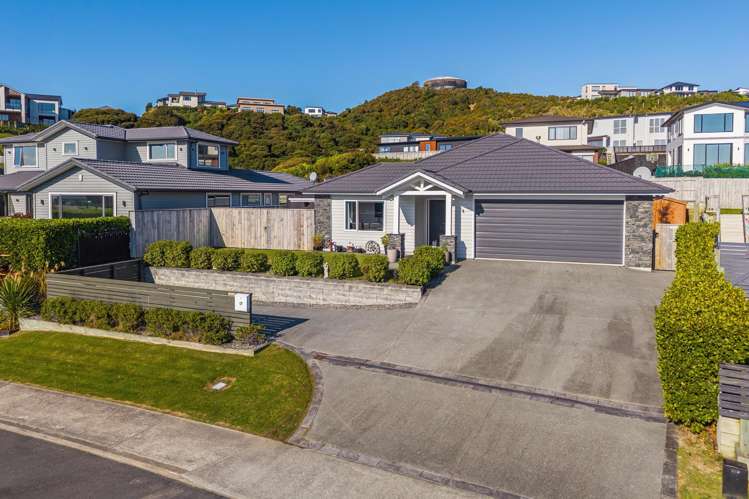 17 Waitaria Terrace Aotea_18