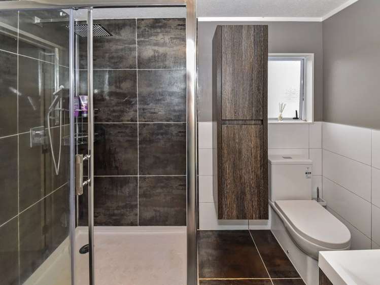 30 Hadley Wood Drive Wattle Downs_11