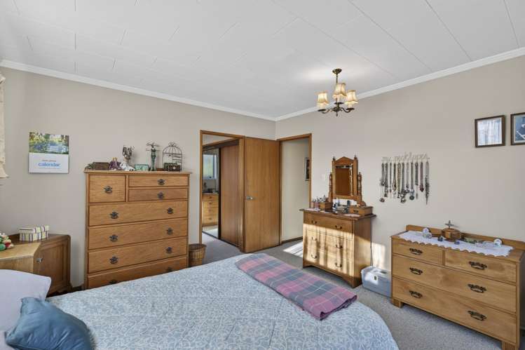 14 Wesley Avenue Frankleigh Park_23
