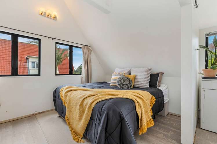 36 Boyd Avenue Royal Oak_13