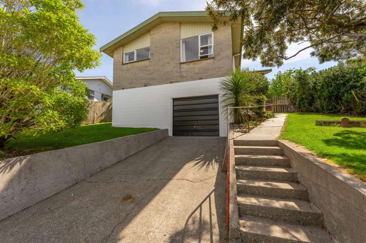 27 Benmore Street Glenwood_17