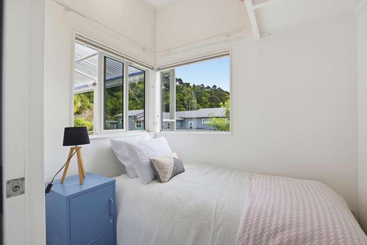 34 Airlie Road Plimmerton_15