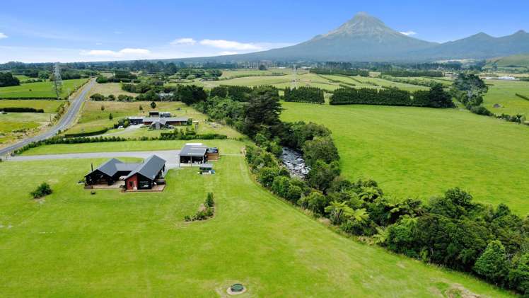 1506 Egmont Road Egmont Village_30