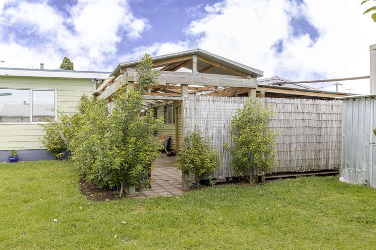 58 Mould Street Waitara_23