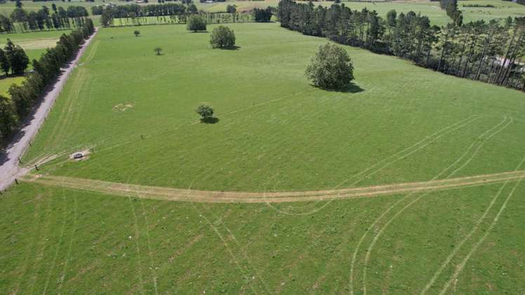 1124 Waiare Road Okaihau_21