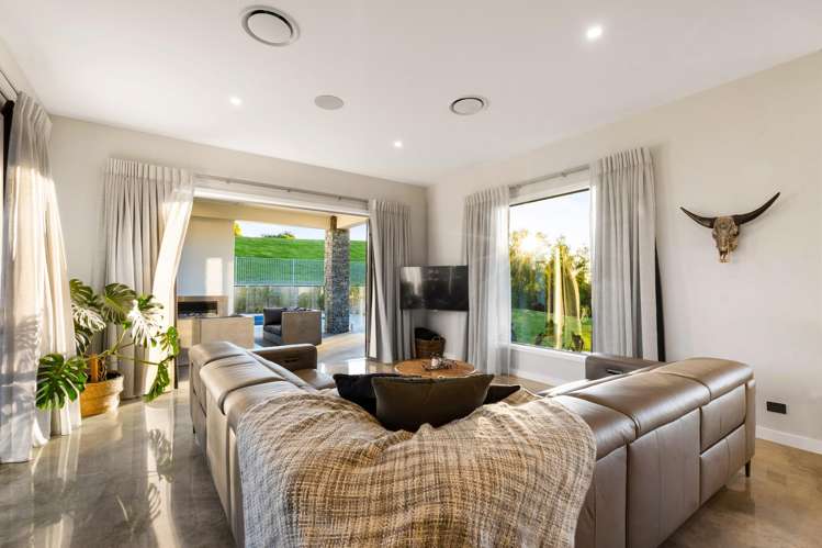 171 Eskridge Drive Bay View_10