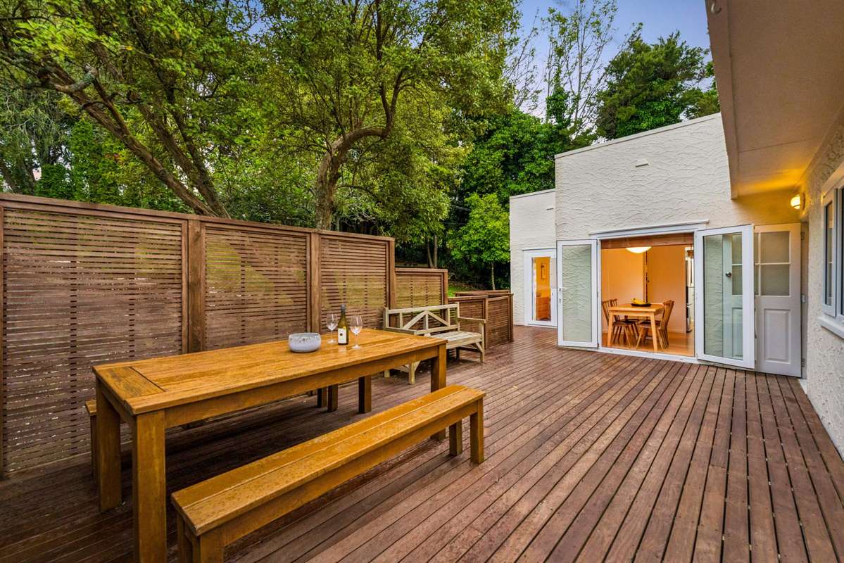 261 Titirangi Road_2