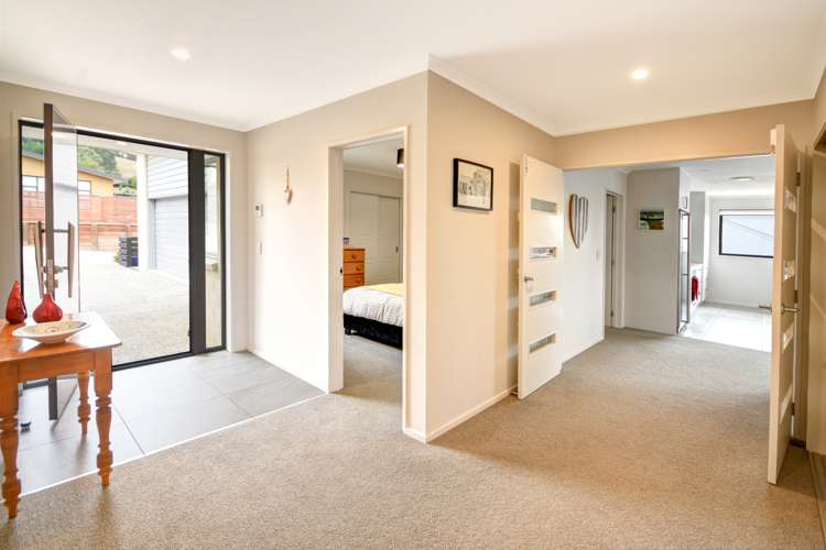 6 Heasley Lane Mosgiel_12